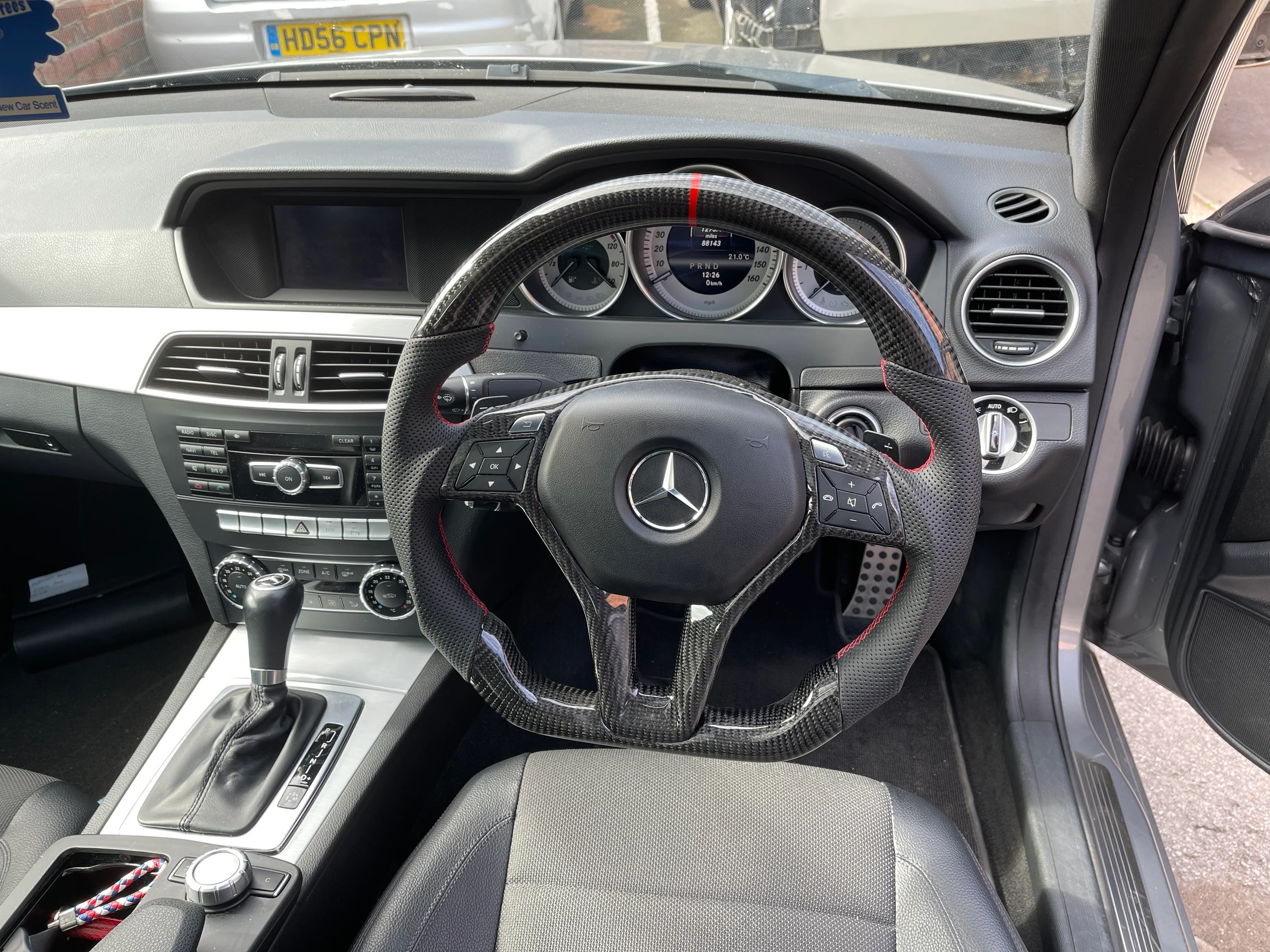 Mercedes C Class W204 Custom Carbon Fibre Steering Wheel (2011 - 2014 Models W204 facelift) - Image 5