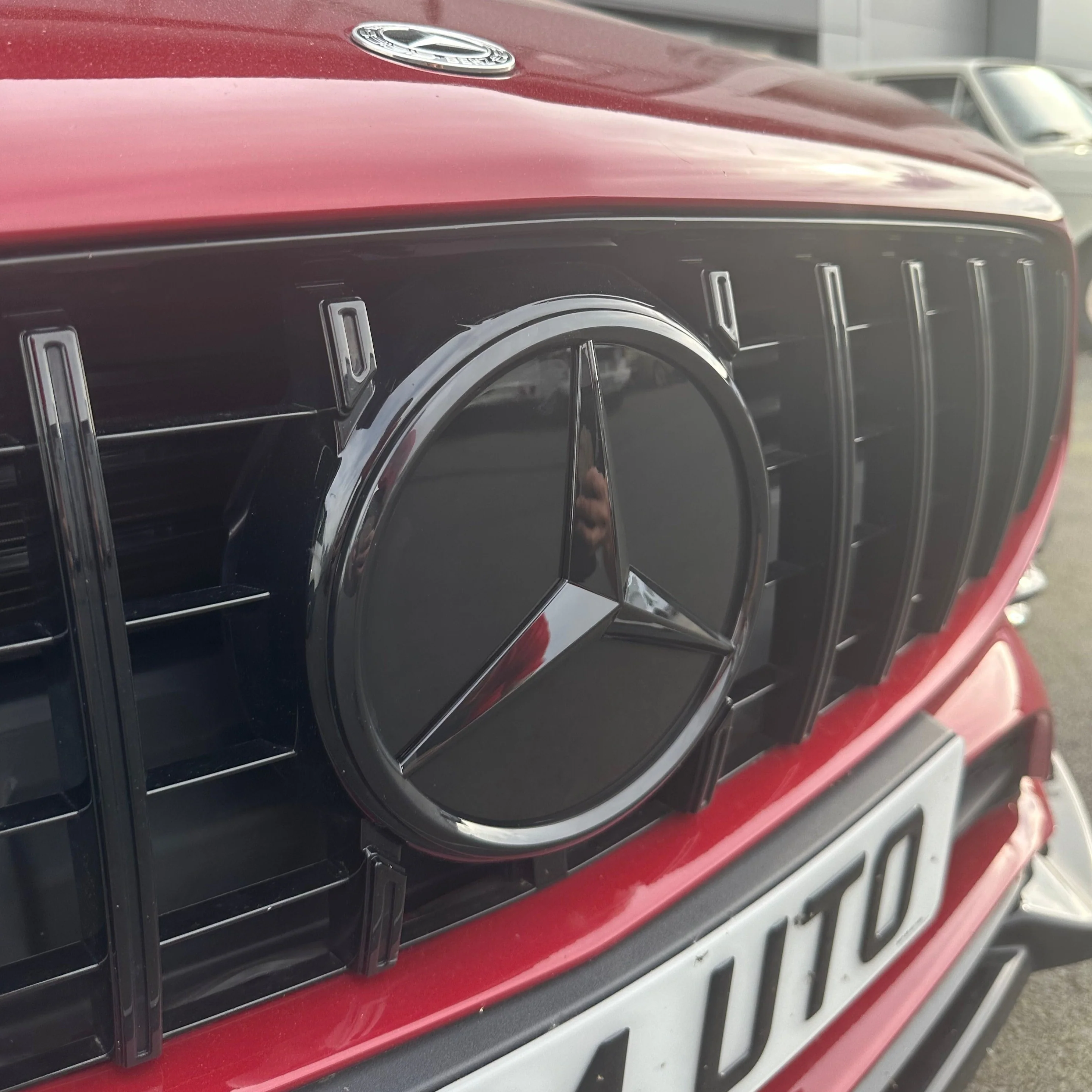 Mercedes CLA C118 2019+ Front Black Star Emblem / Badge - Image 2