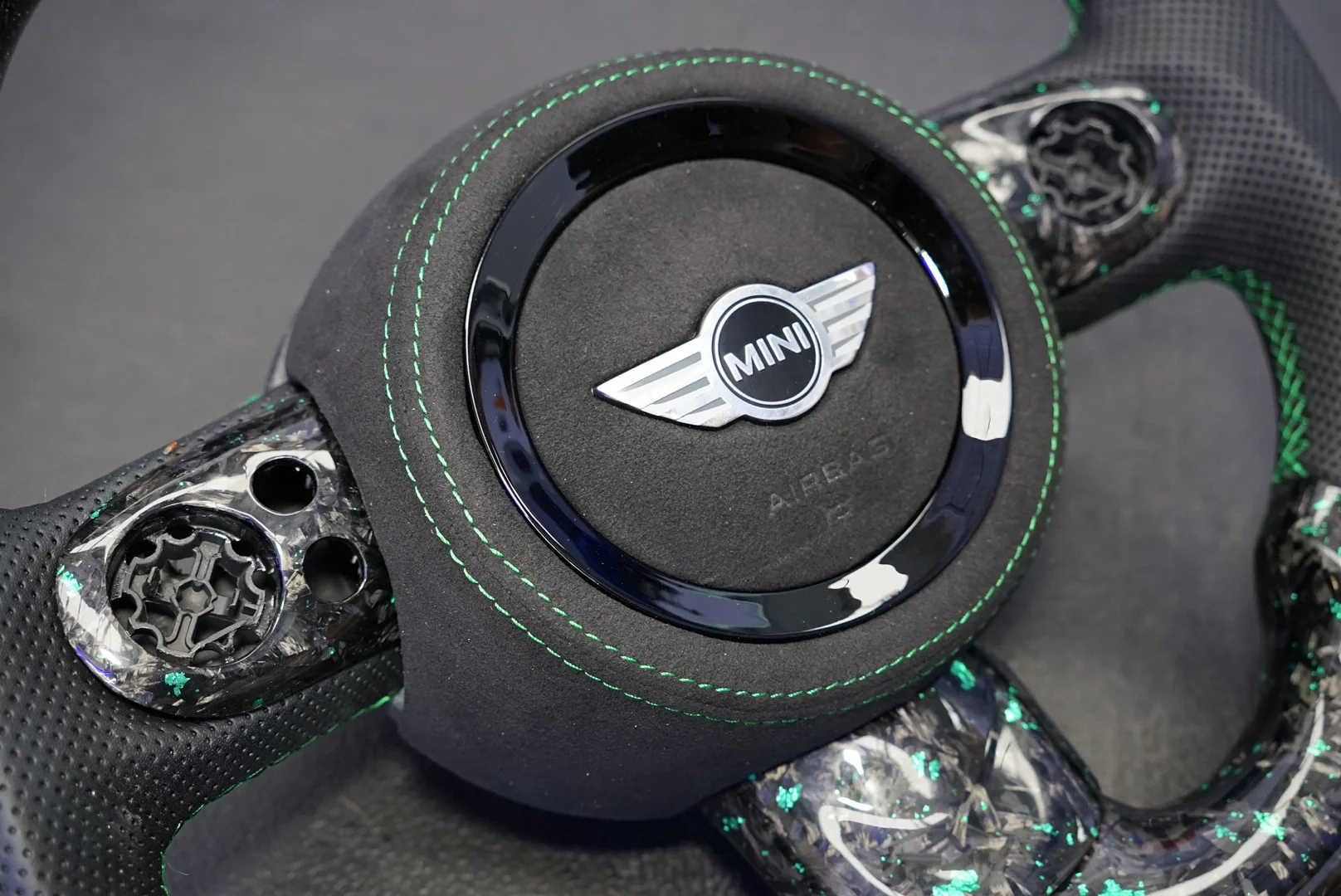 Mini Cooper Base / S / JCW R56 Custom Carbon Fibre Steering Wheel (2007 - 2013) - Image 10