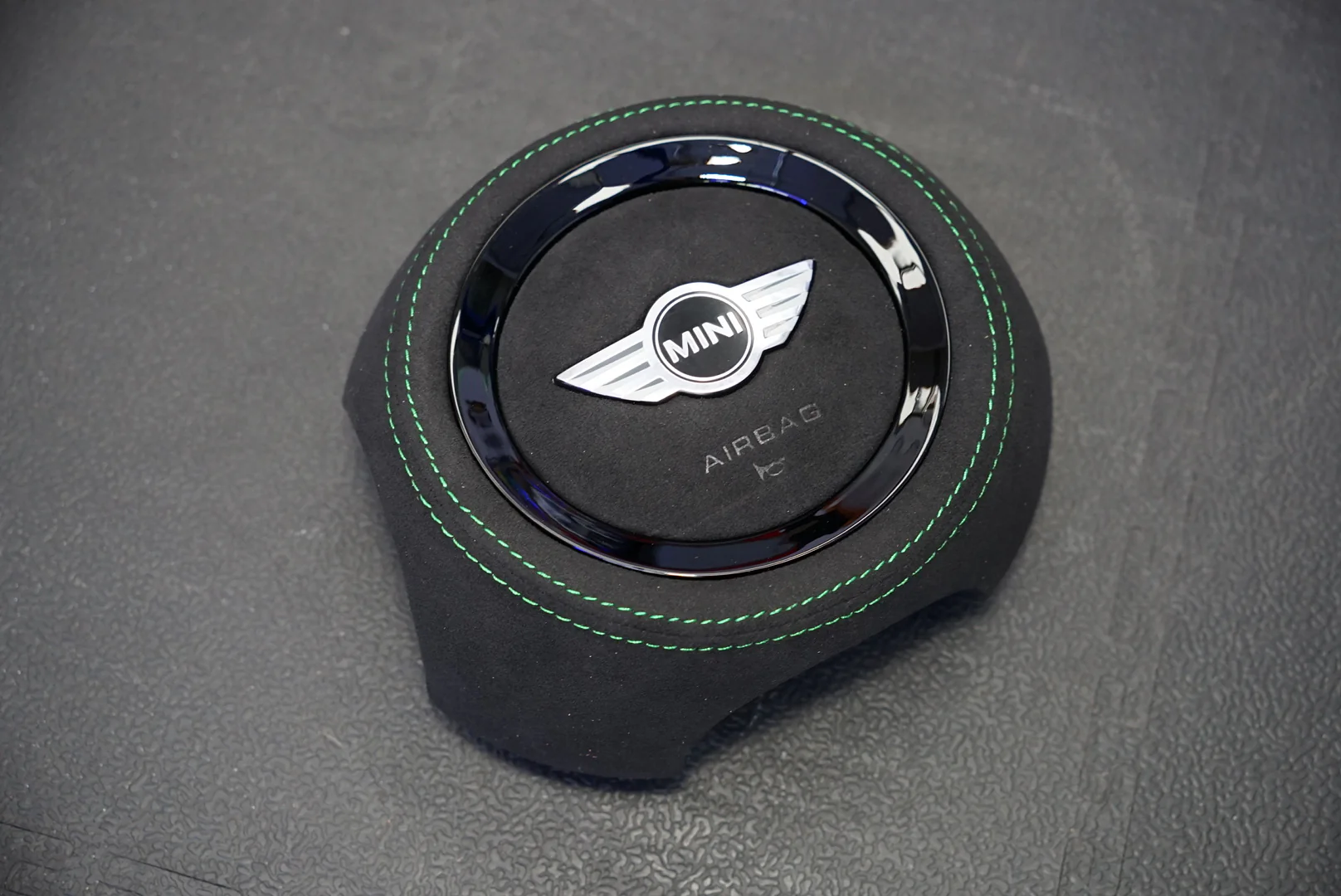 MINI Cooper R56 Forged Carbon Custom Steering Wheel & Airbag Cover 2007 - 2013 (IN STOCK / SWMINIR56.1) - Image 13