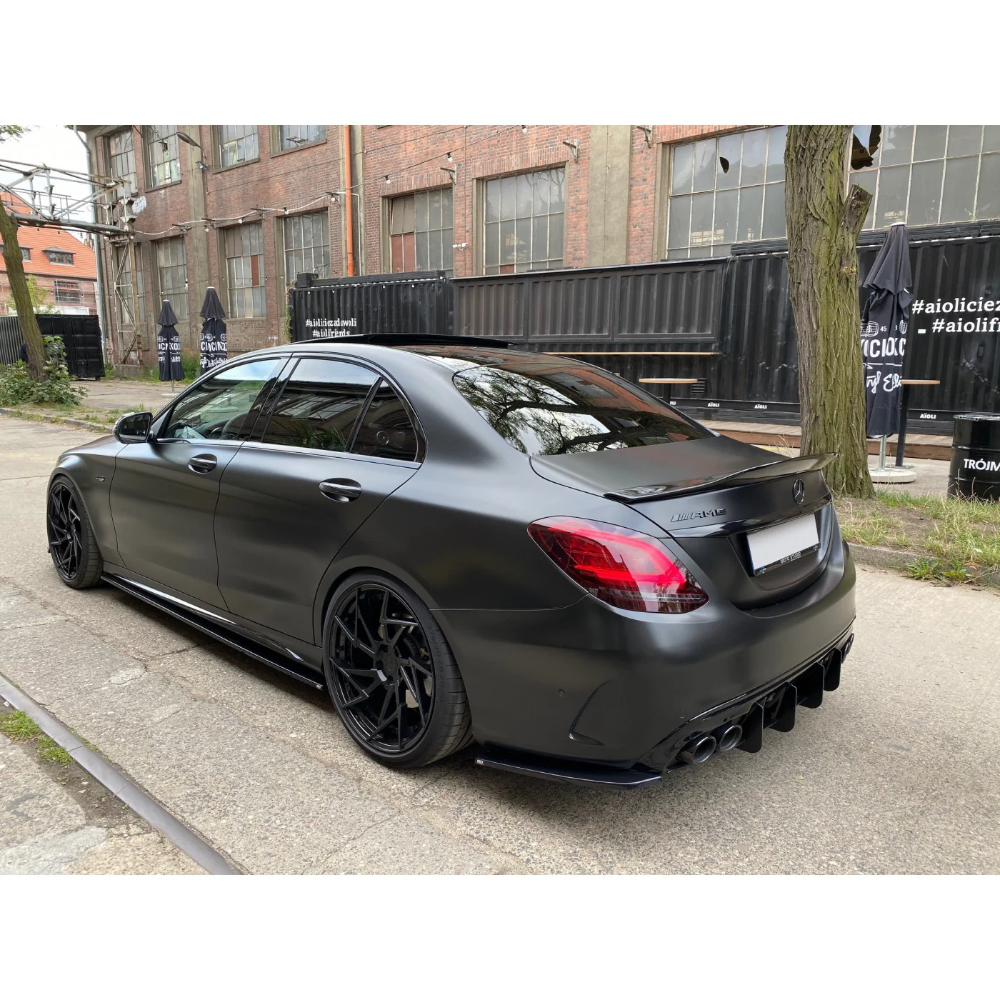 **CLEARANCE** 111 - Race Design - Mercedes Benz C43 AMG Side Skirts (W205 FACELIFT 2019 -) - Image 3