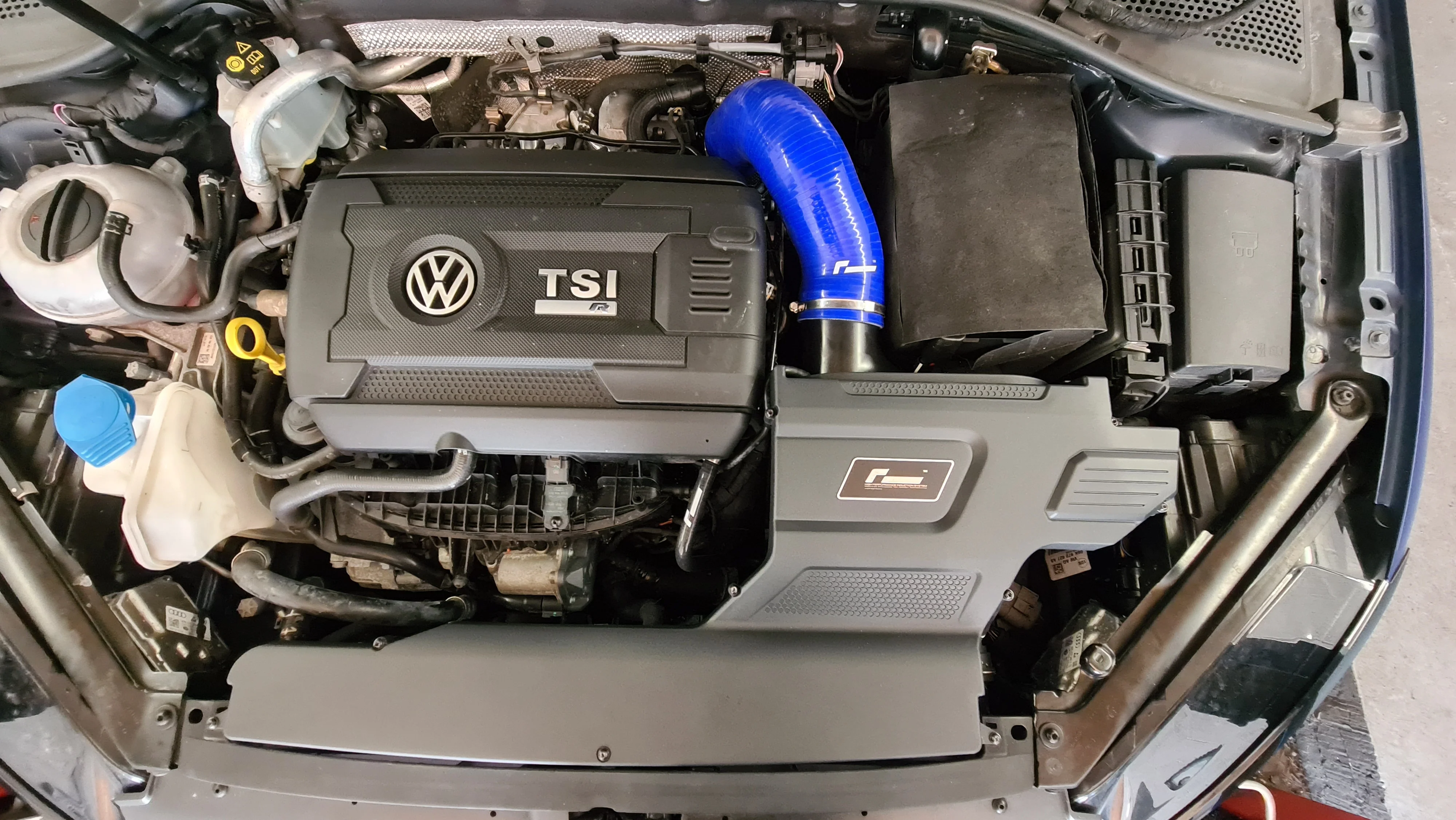 Racingline R600 Air Intake Package Golf Mk7/S3 8V/Octavia/Leon Mk3 - Image 7