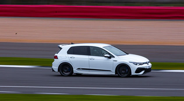 Racingline Volkswagen Golf R MK8 Lowering Springs 20-25mm - Image 4