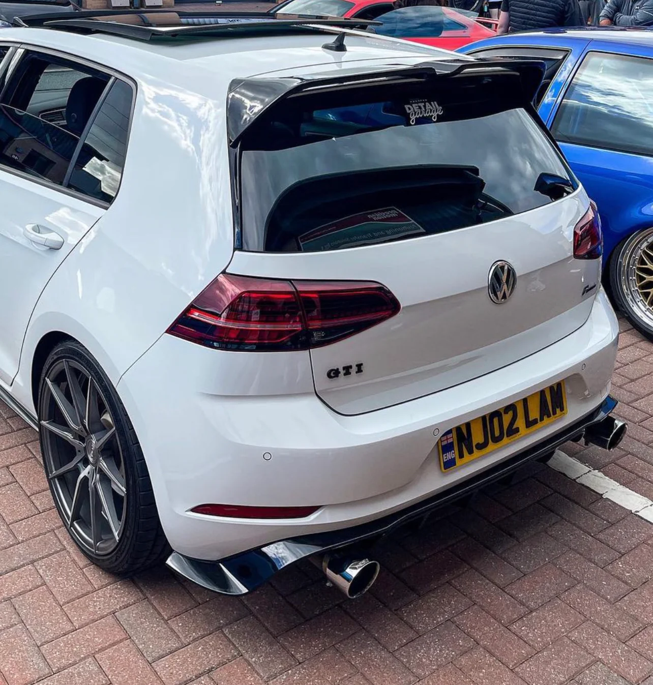 DAS Automotive Rear Diffuser in Gloss Black for Volkswagen Golf MK7.5 GTI - Image 3