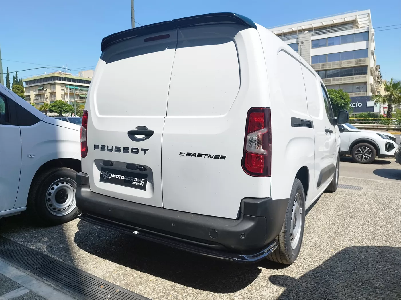Rear Splitter Citroen Berlingo L2 Mk3 / Peugeot Partner L2 Mk3 - Image 2