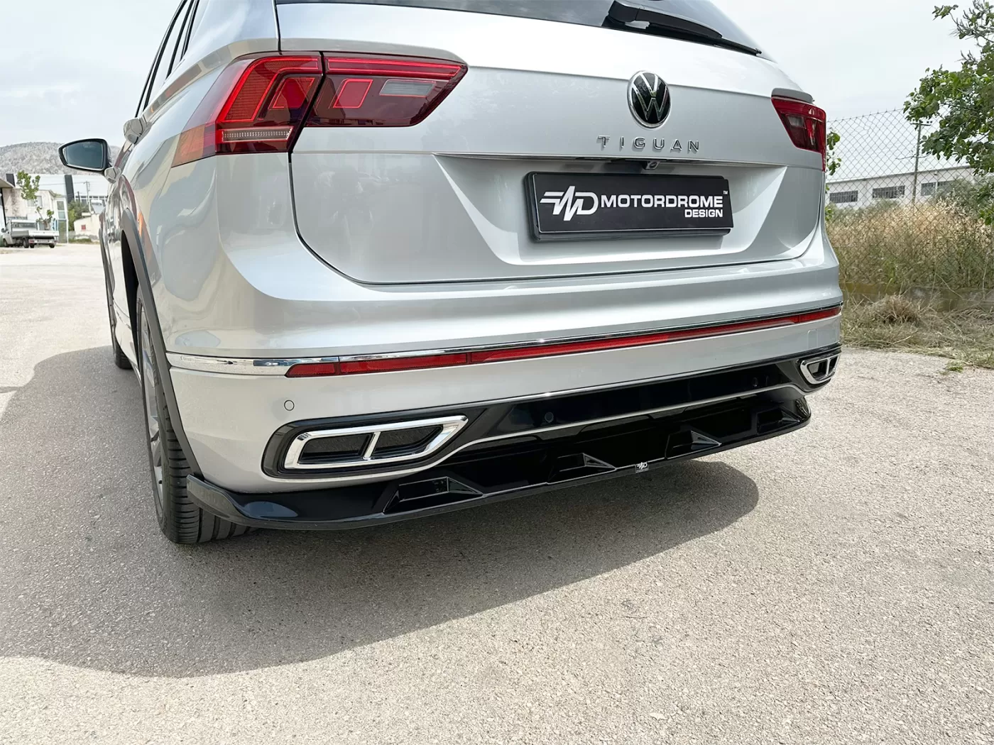 Rear Splitter Volkswagen Tiguan R-Line Mk2 Facelift (2020-2024) - Image 4