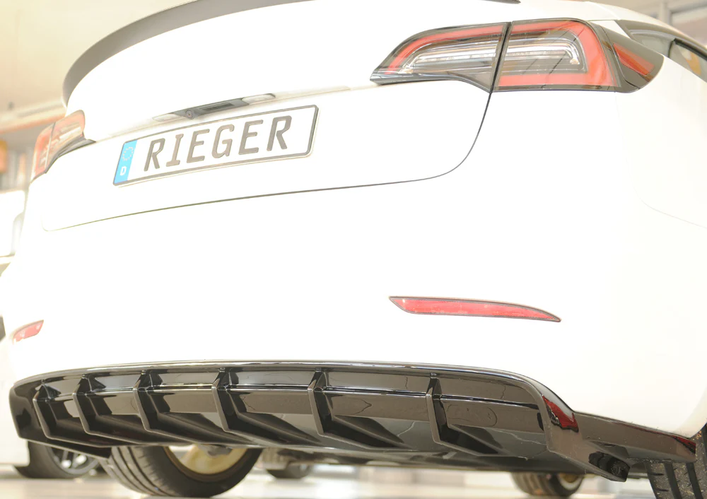 Rieger Tesla Model 3 Prefacelift Rear Diffuser