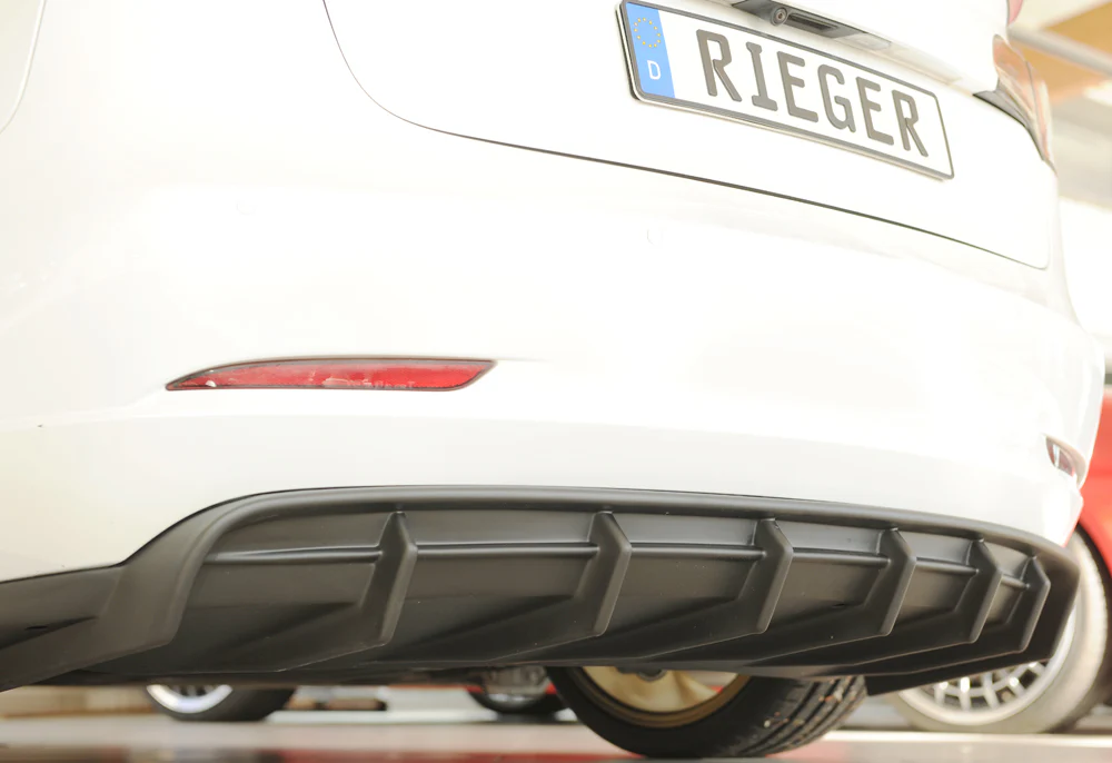 Rieger Tesla Model 3 Prefacelift Rear Diffuser - Image 5
