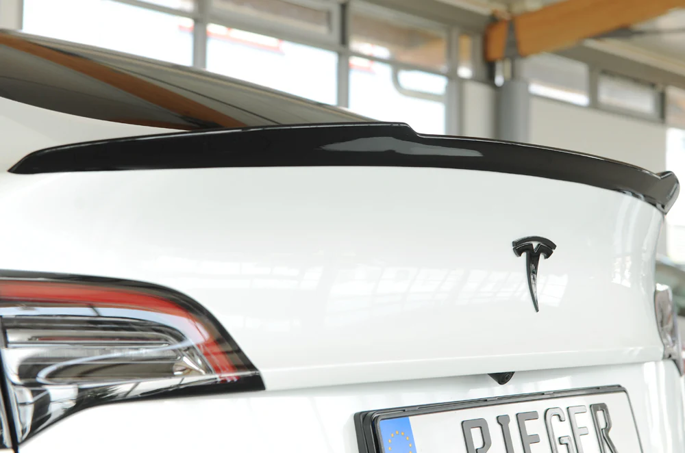 Rieger Tesla Model Y Rear Spoiler - Image 3