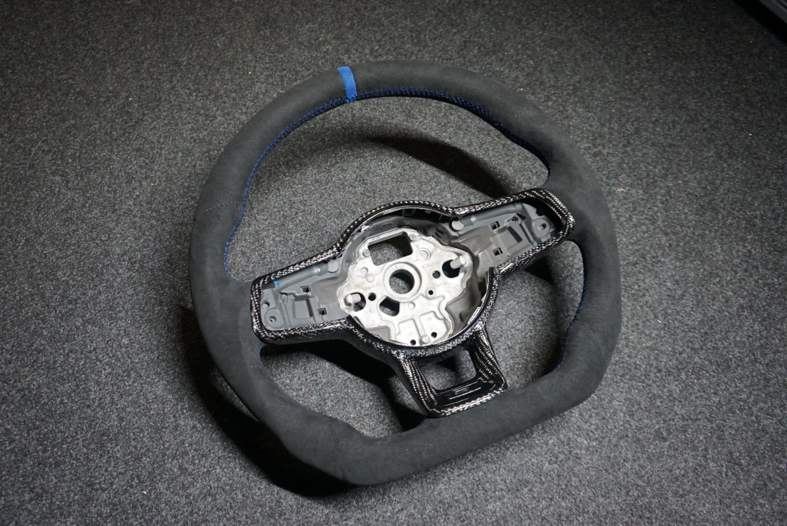 SEND IN YOUR OWN - Custom Carbon Fibre Steering Wheel Service (ANY MAKE / MODEL) - Image 5