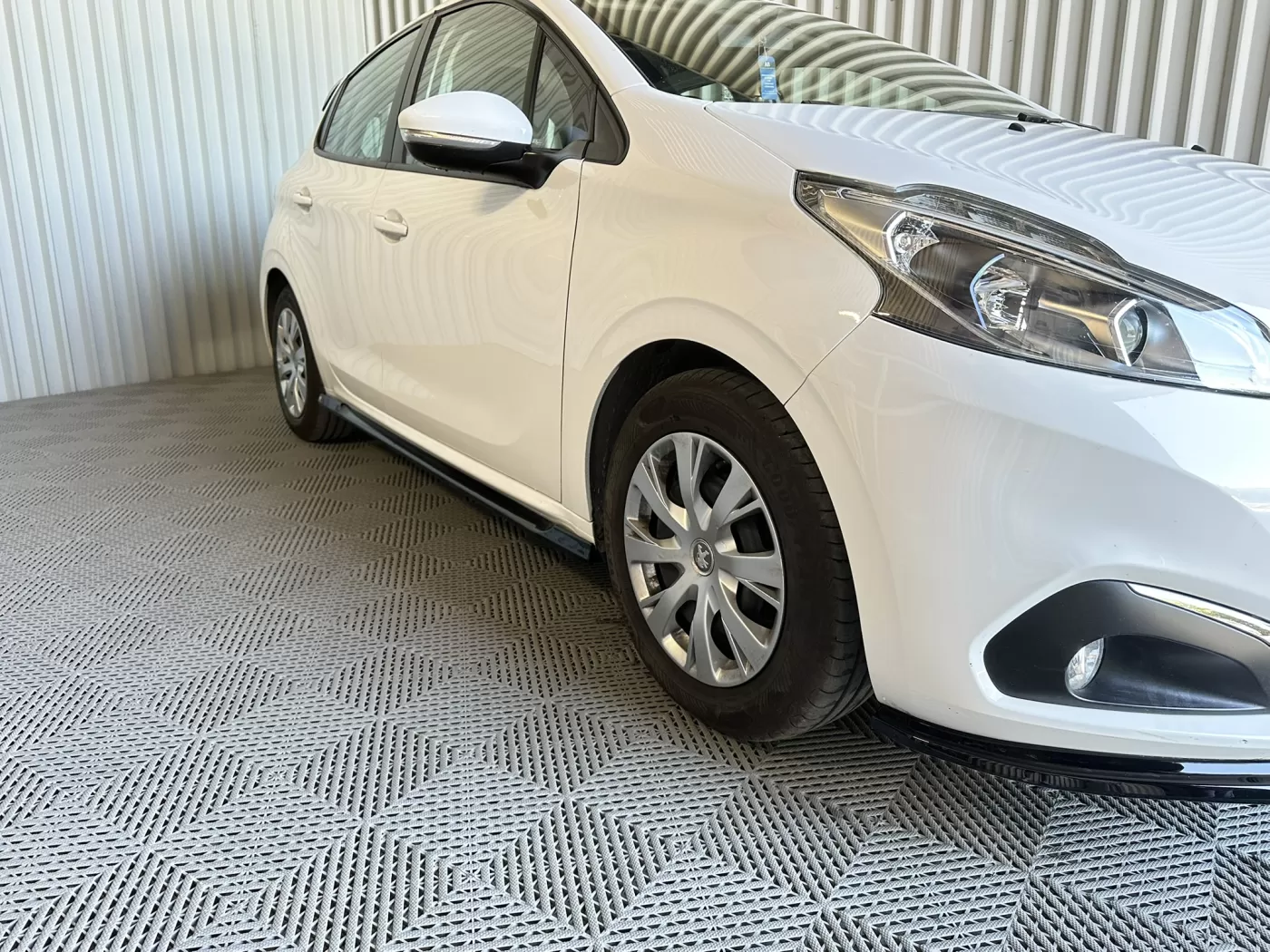 Side Skirts Extensions Peugeot 208 Mk1 (2012-2019) - Image 2