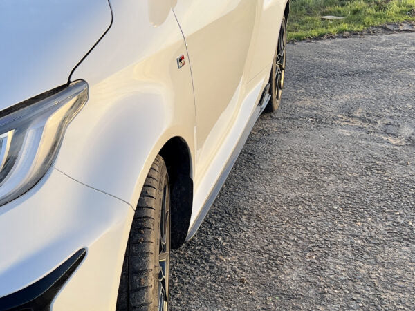 Toyota Yaris GR Dry Carbon Side Skirts - Image 2