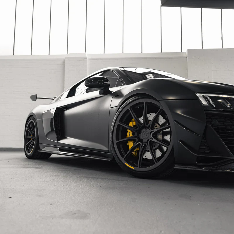 TRE Audi R8 4S Facelift Pre-Preg Carbon Fibre Side Skirts - Image 2