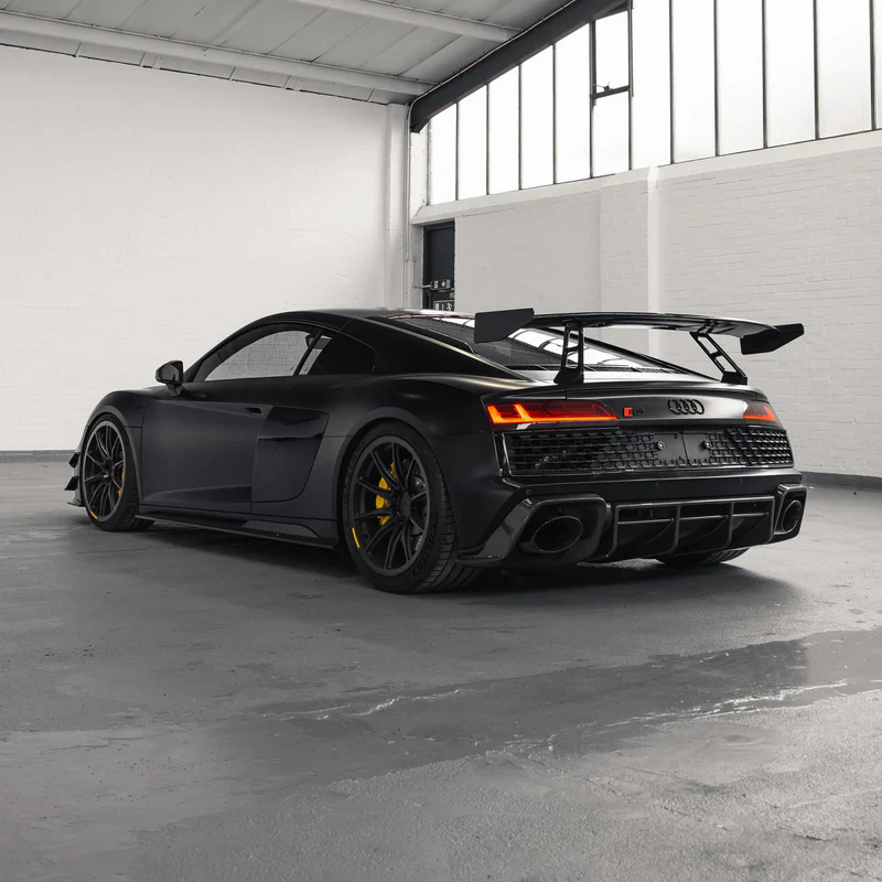 TRE Audi R8 4S Facelift Pre-Preg Carbon Fibre Side Skirts - Image 7