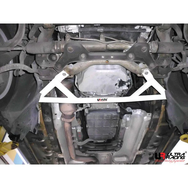 Ultra Racing Mercedes CLS (W218) Front Lower Brace URLA4-1836