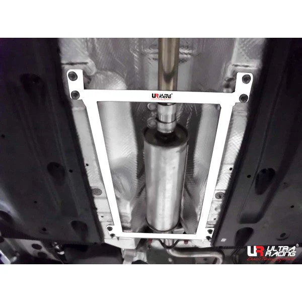 Ultra Racing Volkswagen Beetle (A5) Mid Lower Brace URML4-2121