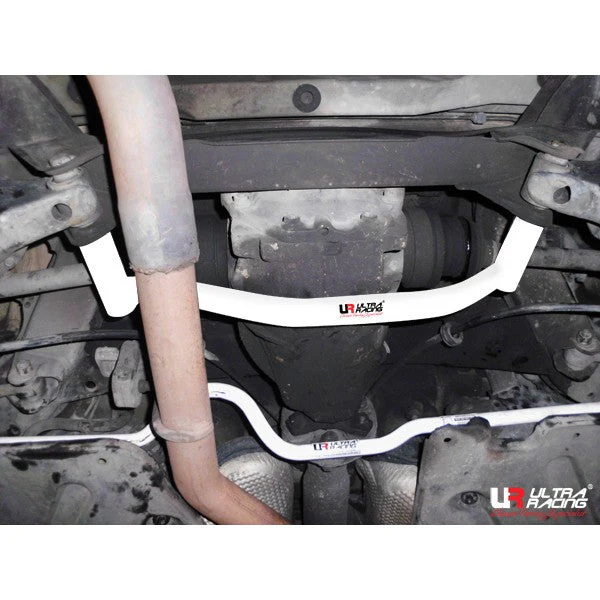Ultra Racing Mercedes C Class (W203) Rear Lower Brace URRL2-2049