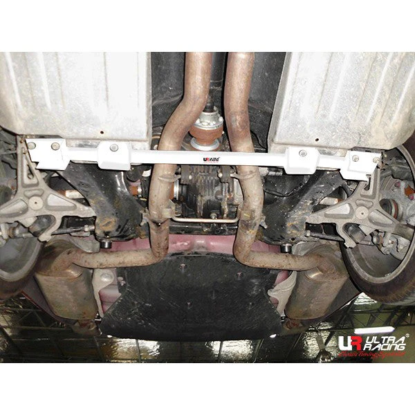 Ultra Racing Jaguar XJ (X351) Rear Lower Brace URRL4-2152
