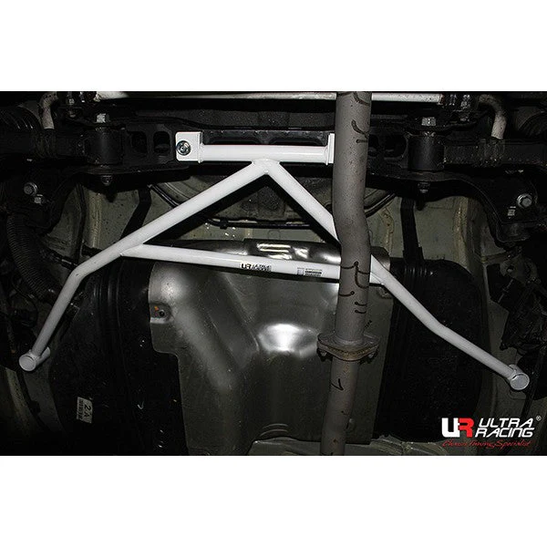 Ultra Racing Kia Sportage Rear Lower Brace URKR-RL4-2703