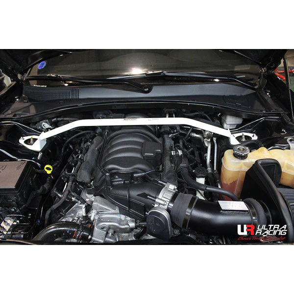 Ultra Racing Chrysler 300C Front Strut Brace URKR-TW2-3021