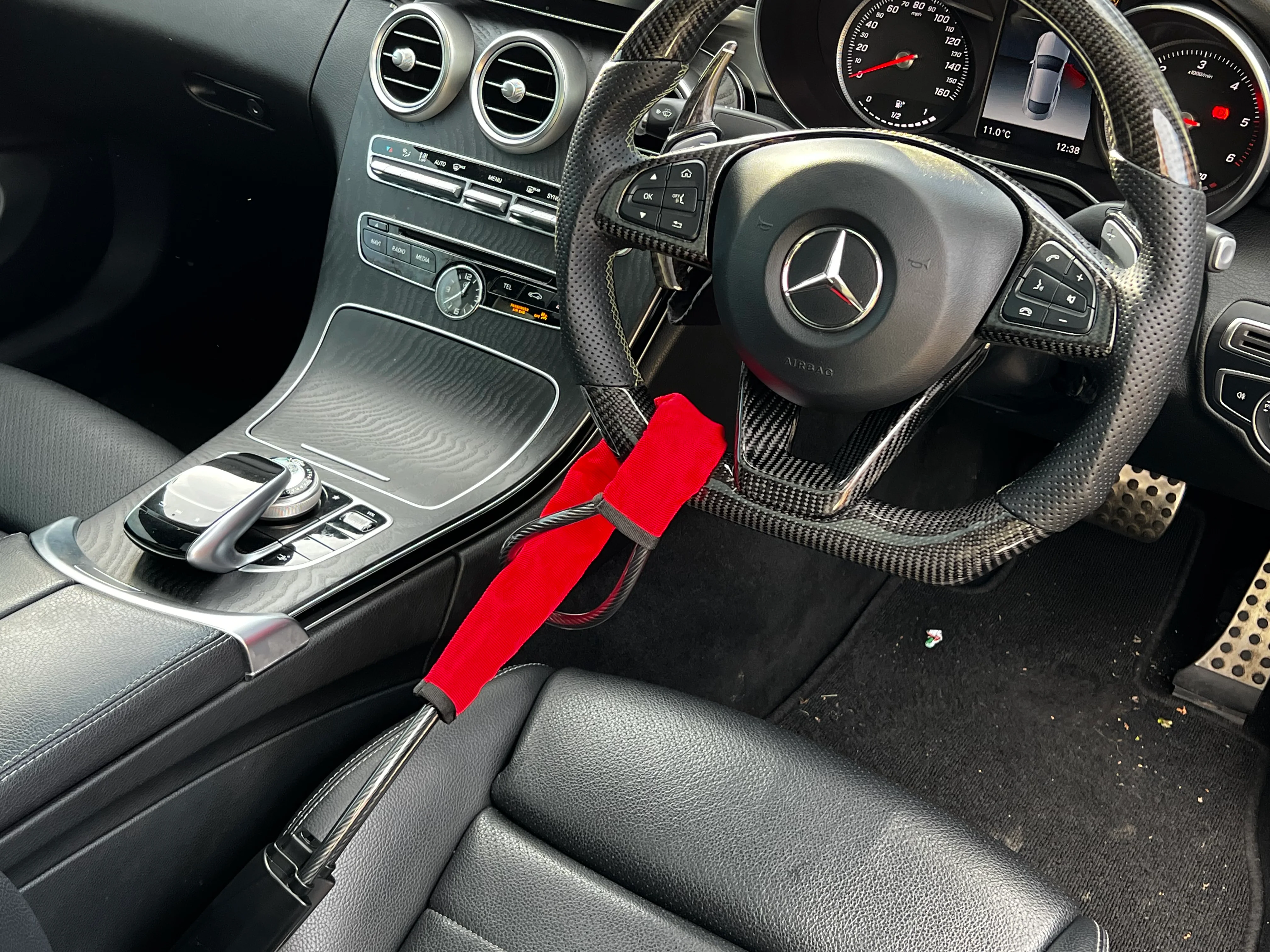 Universal Car Steering Wheel Seat Belt Lock (Anti Theft Device) - Image 4