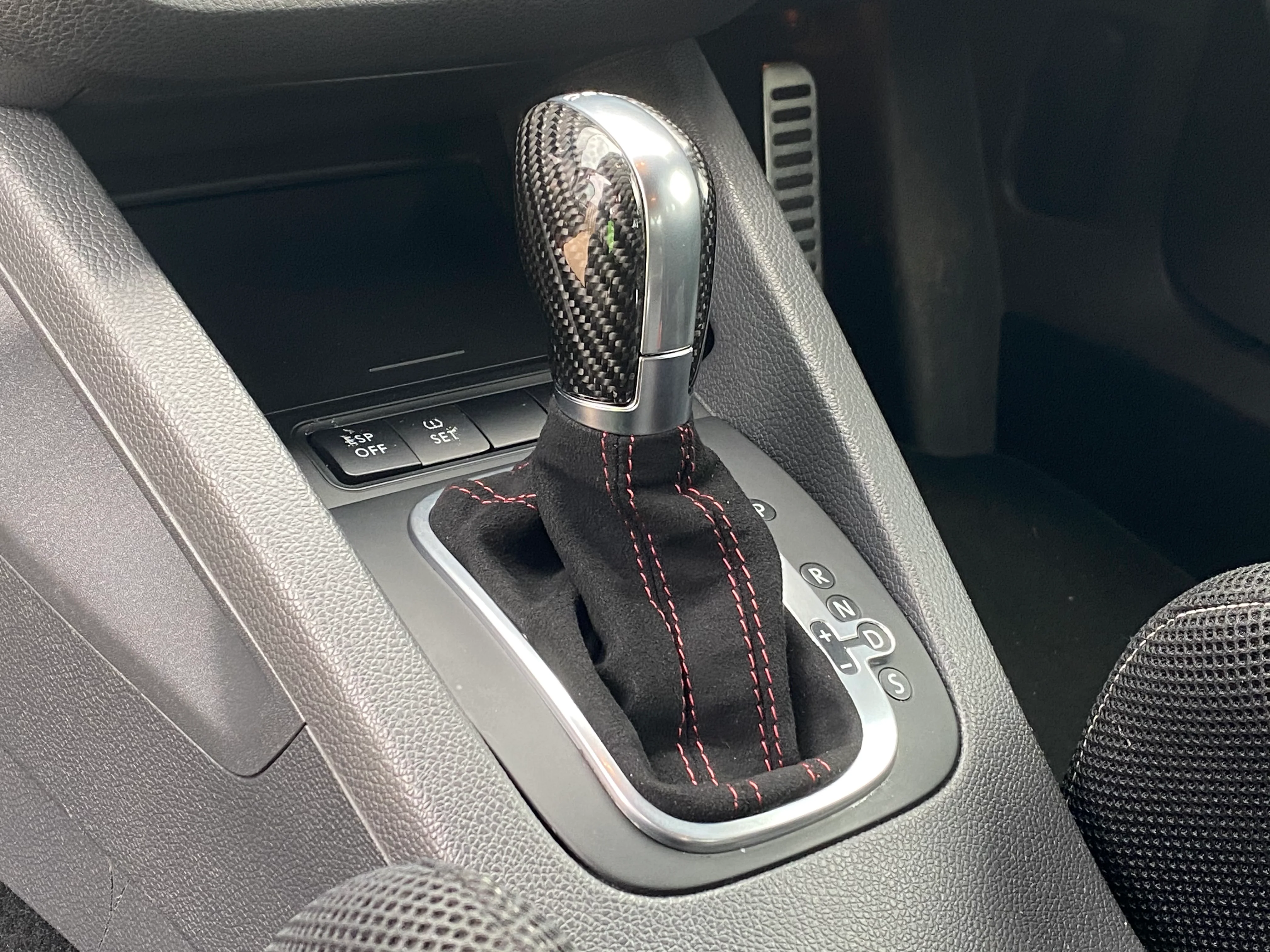 Volkswagen DSG Gear Selector Carbon Fibre Head For Golf MK5 TSI/GTI/R32 (+Other) - Image 2