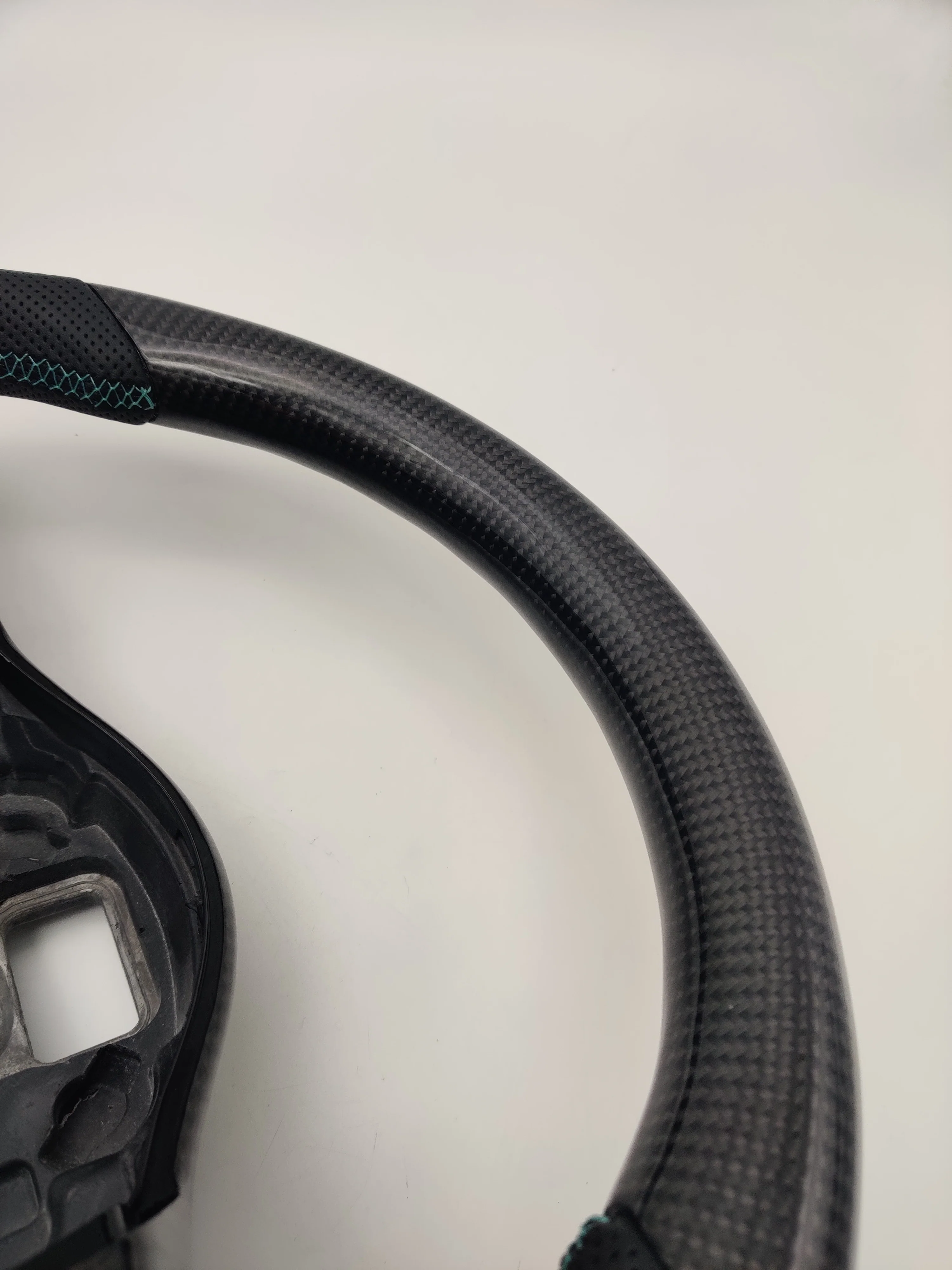 Volkswagen Golf MK6 GTI / R Carbon Fibre Steering Wheel (CUSTOM / 2009 - 2013 Models) - Image 3