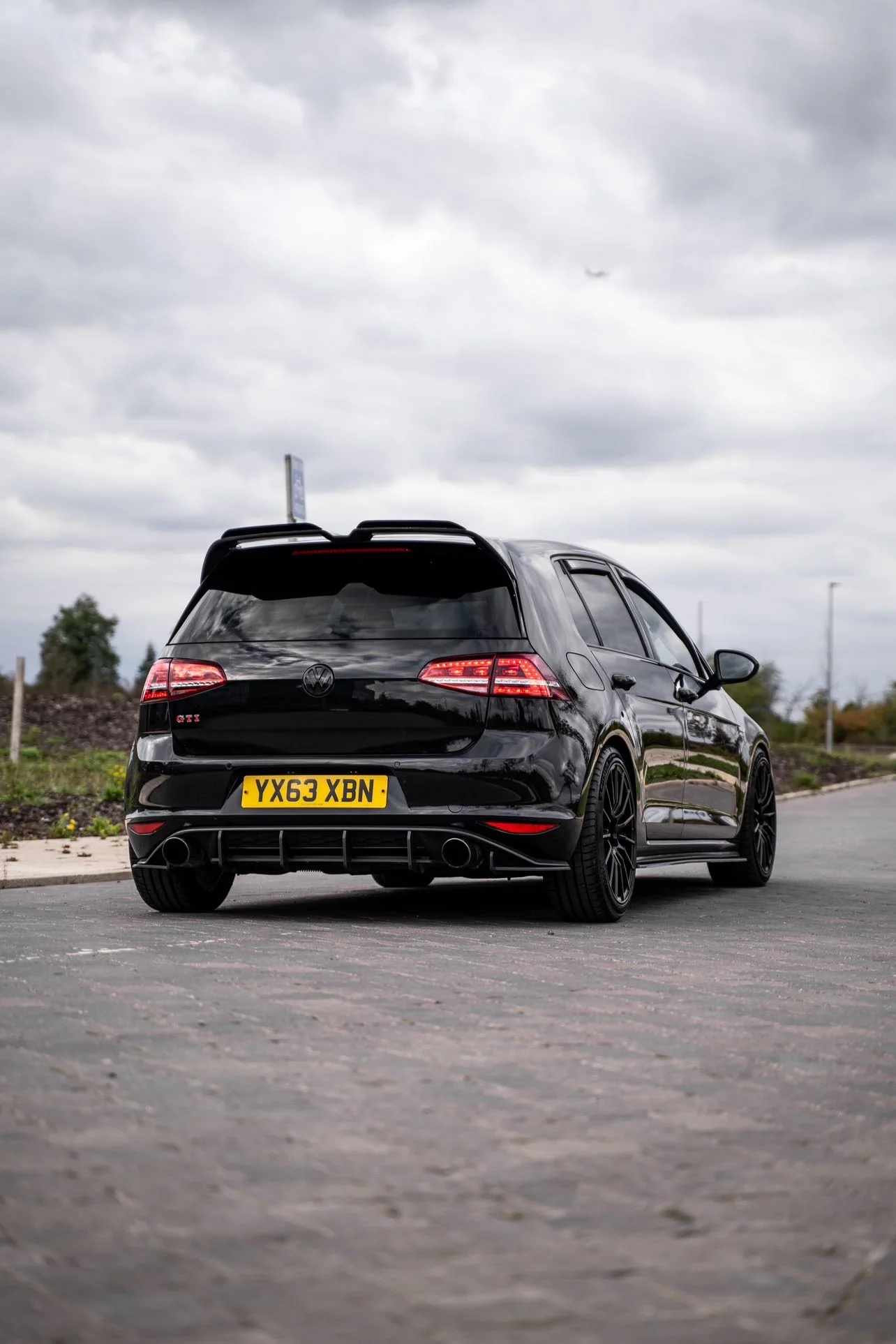 Volkswagen Golf MK7 / MK7.5 GTI / R / GTD / R Line Oettinger Spoiler Extension Winglets (2013 - 2020 Models) - Image 2