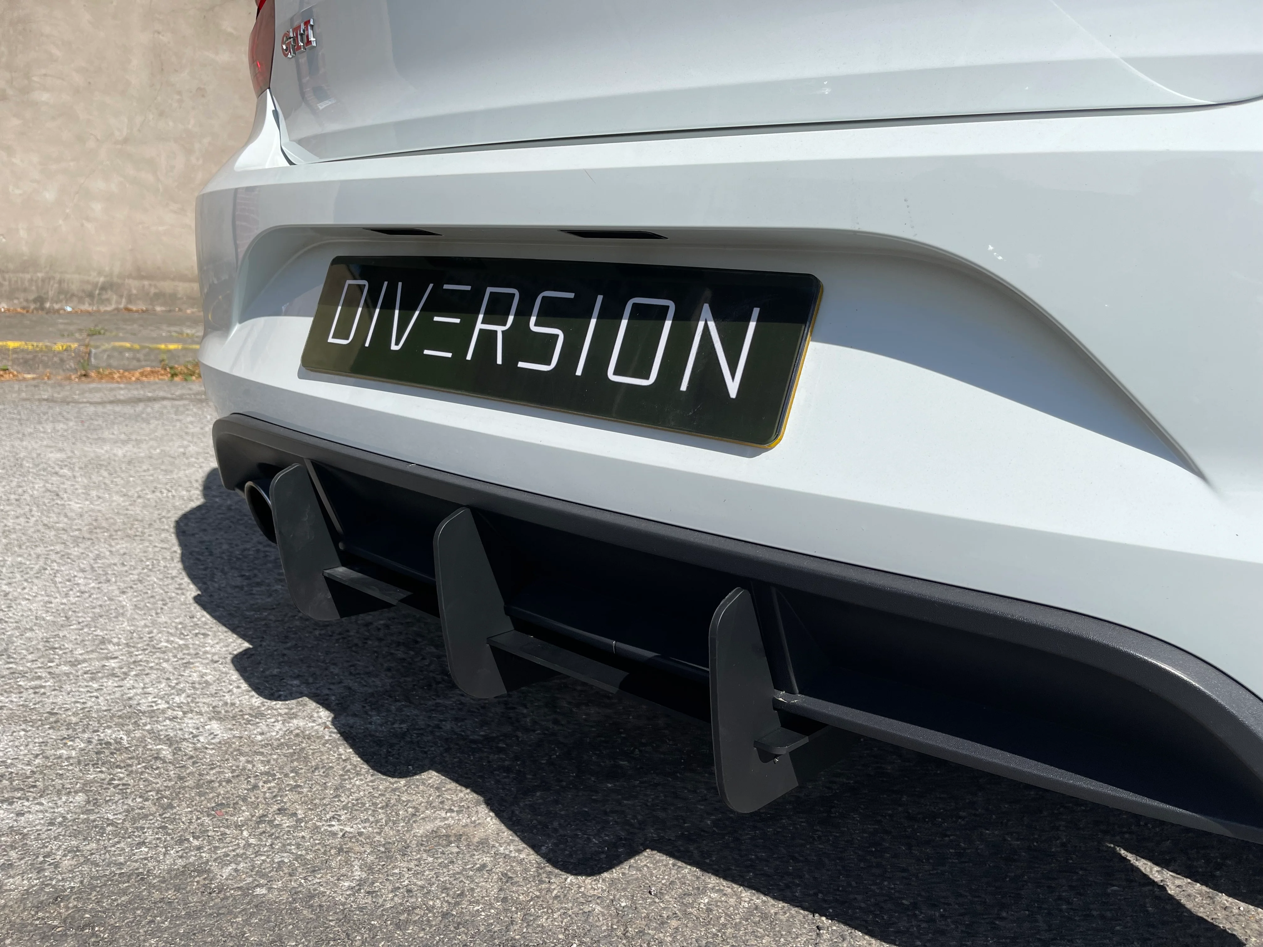 DIVERSION Volkswagen Polo 6C GTI Rear Diffuser MK5 (2014 - 2017) - Image 5