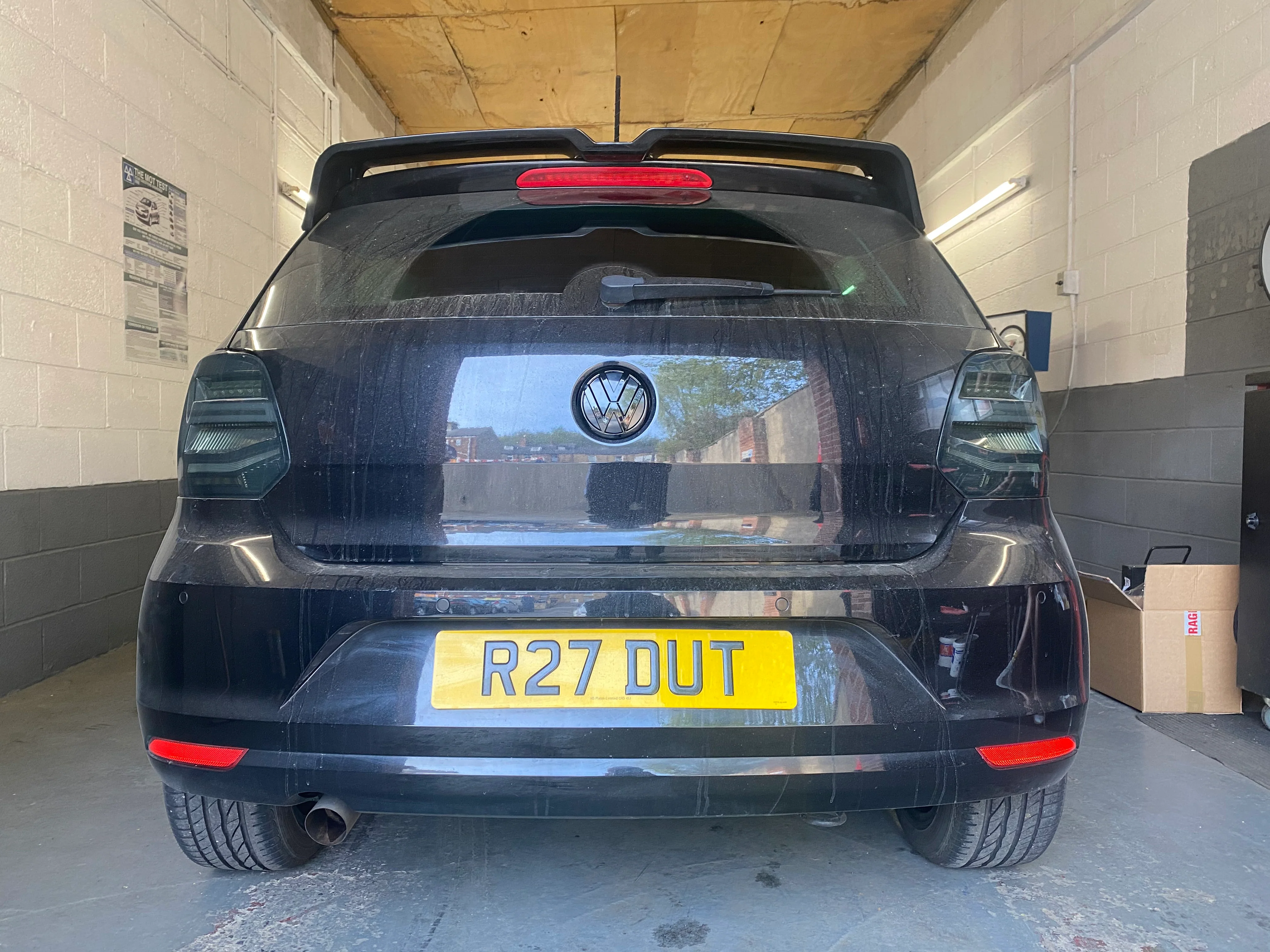 Volkswagen Polo MK5 6R / 6C Front Or Rear Gloss Black Badges (2009 - 2017 Models) - Image 12