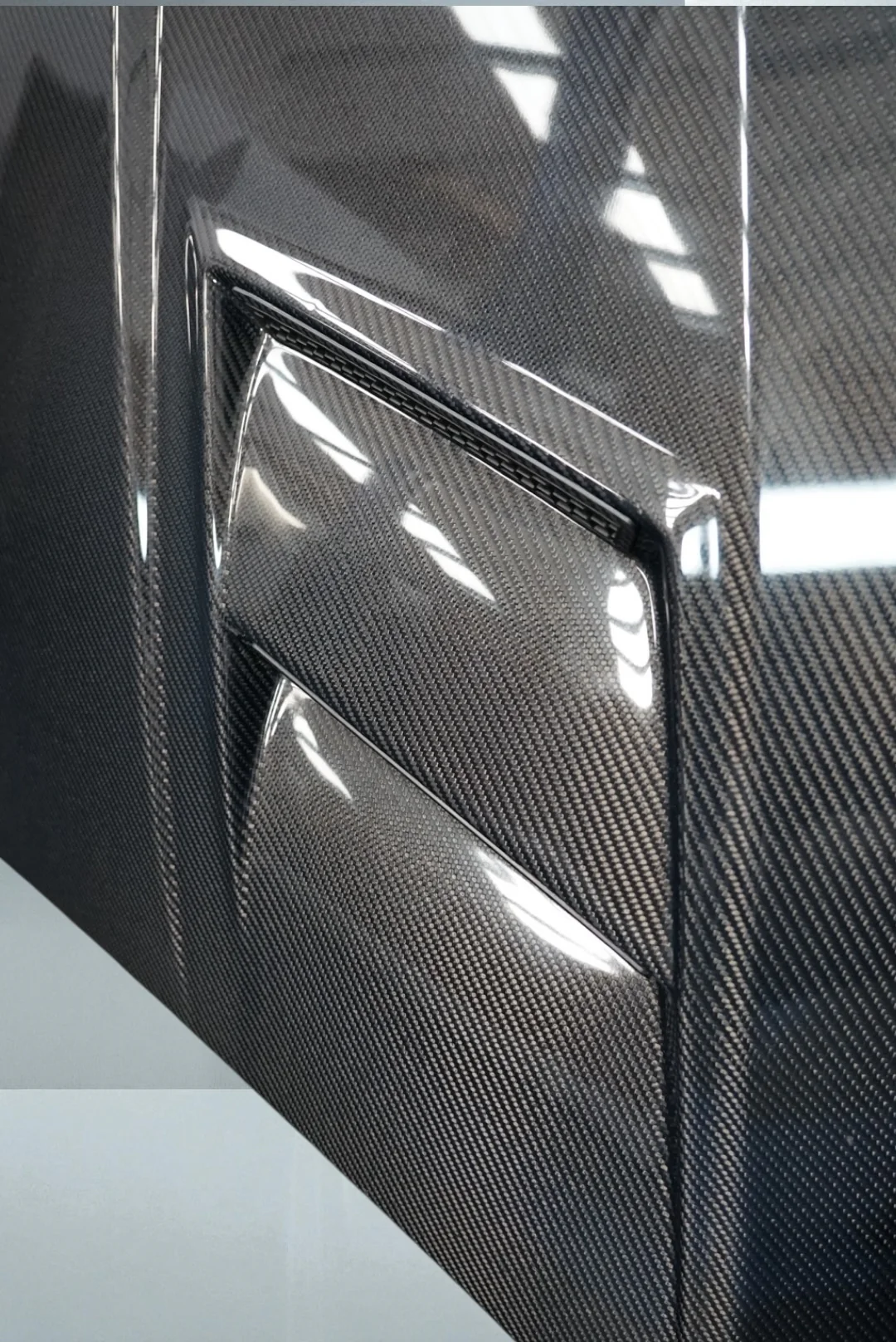 Volkswagen Polo MK5 V2 Genuine Carbon Fibre Bonnet (6R / 6C 09 - 17 Models) DIVERSION - Image 8